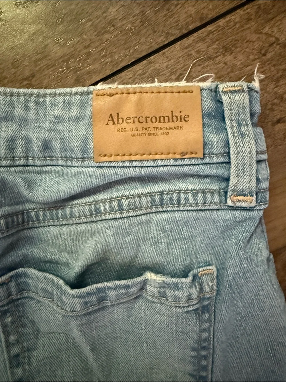 abercrombie kids light wash